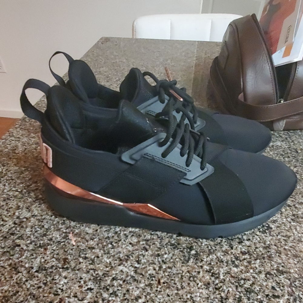 Puma sneakers
